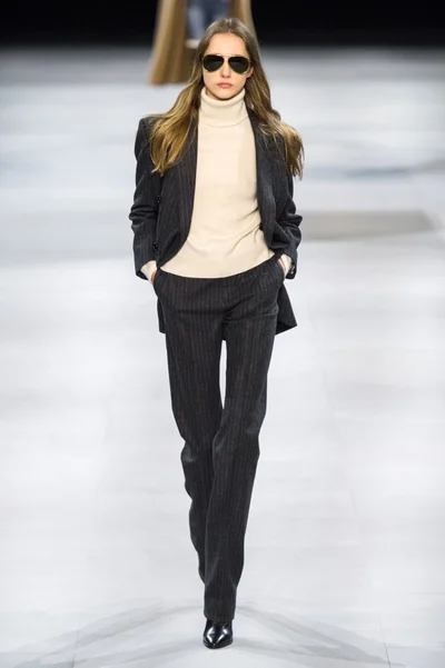 Look 2